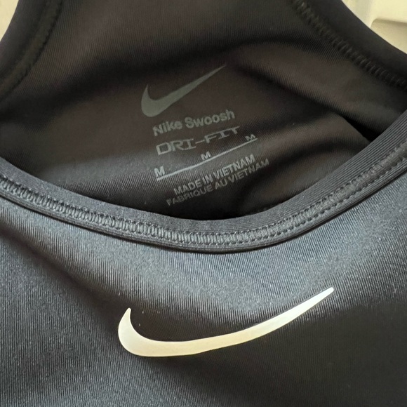 Nike black sports bra ! New no tags ! - Picture 3 of 3